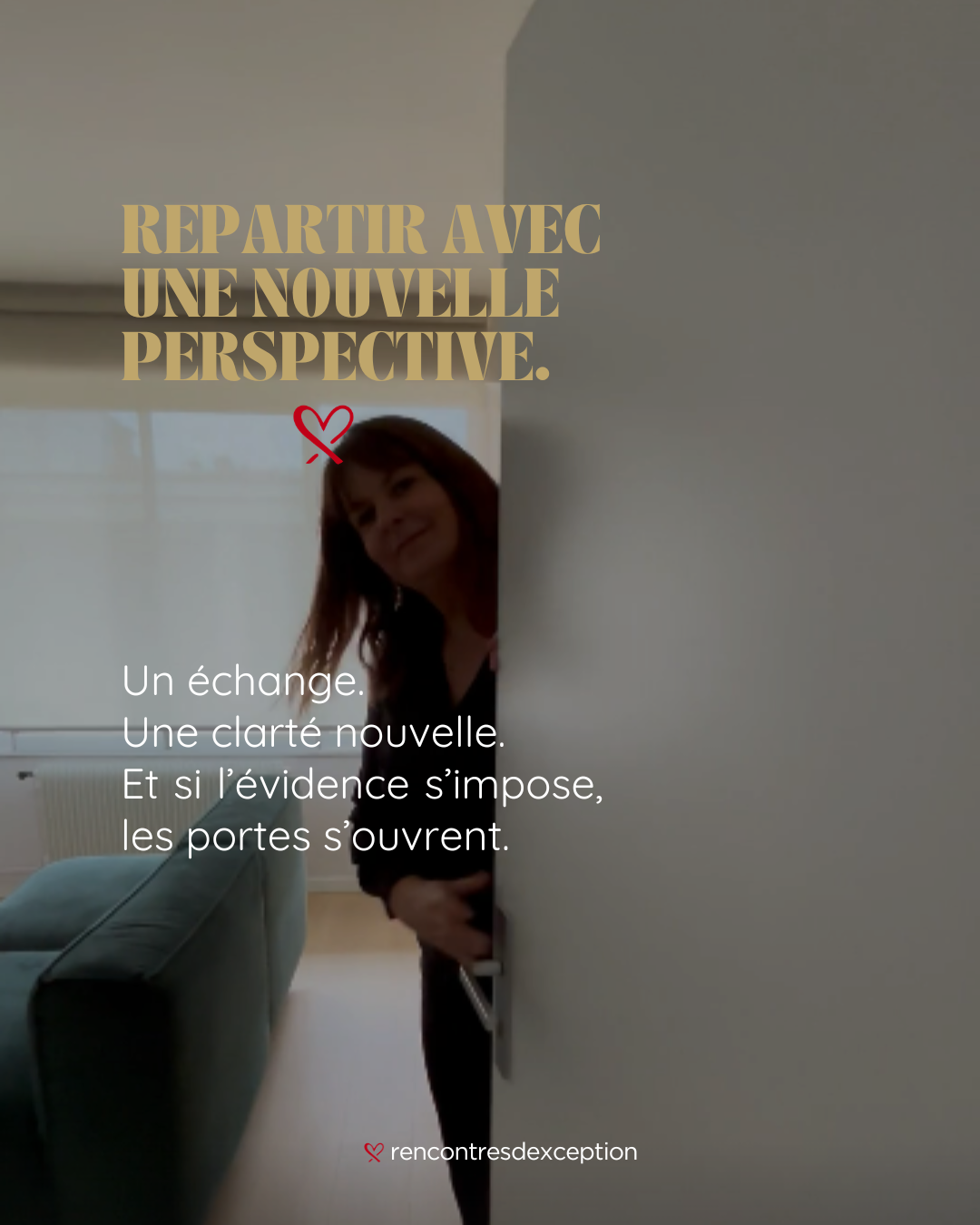 Publication Instagram Nouveau site web avec un mockup Moderne Beige Marron (21)